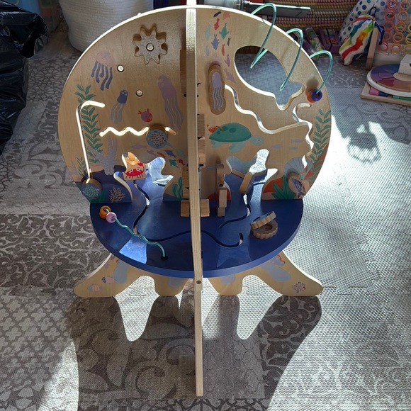 Manhattan Toy Deep Sea Adventure - Colorful Wooden Activity Table for Kids - Picture 2 of 2